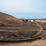 Casa Volcan De Caldera Blanca